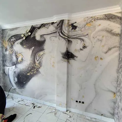 نصب کاغذ دیواری طرح سنگ