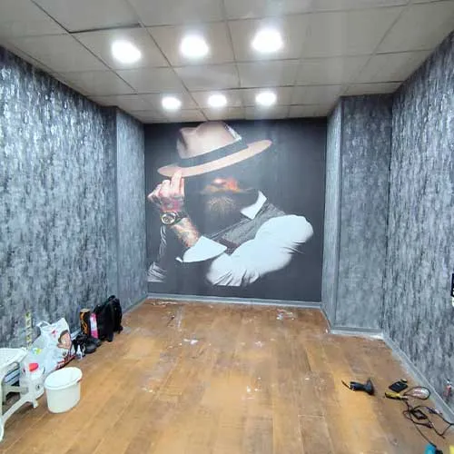 نصب کاغذ دیواری خاکستری