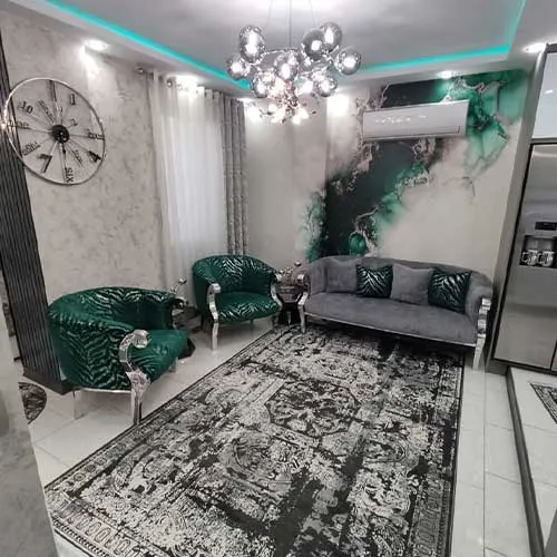 نصب کاغذ دیواری سالن پذیرایی