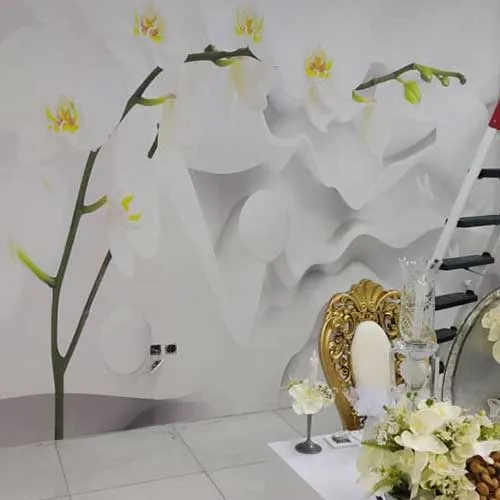 نصب کاغذ دیواری فومی پشت چسب دار