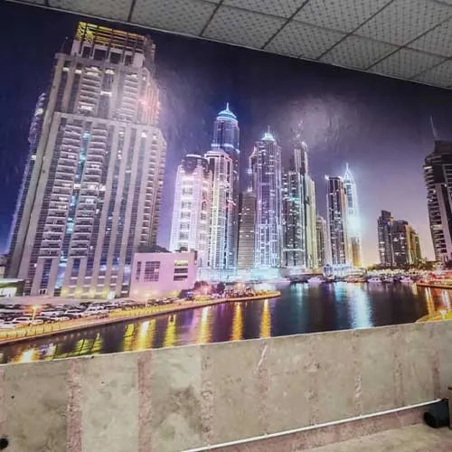 نصب کاغذ دیواری در هتل یا لابی