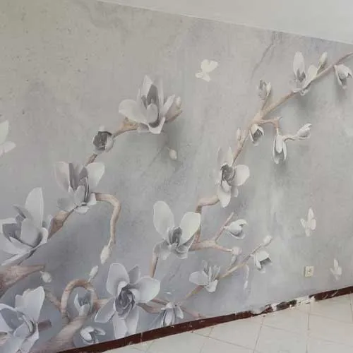 نصب کاغذ دیواری نقره‌ای